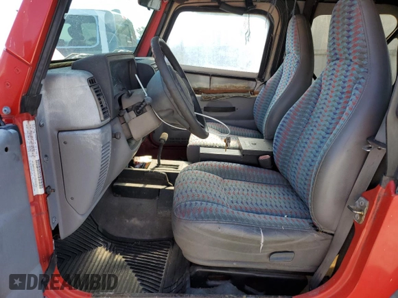 1997 Jeep Wrangler Sport with VIN 1J4FY19S6VP457871, listed as a Copart auction lot 68220154 with 177,688 mi miles and Clean Title. Bid and sale history available at carsss.com. Image 7.