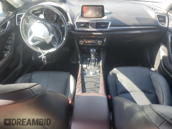 2017 Mazda 3 Grand Touring z VIN 3MZBN1M31HM138804, wystawiony jako Copart lot #45202295 z przebiegiem 80 428 mil mil oraz Szkoda całkowita • Salvage title. Historia ofert i sprzedaży dostępna na DreamBid. Obrazek 8.
