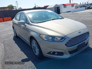 2015 Ford Fusion SE z VIN 3FA6P0H93FR195065, wystawiony jako IAAI lot #42626111 z przebiegiem 232 456 mil mil oraz . Historia ofert i sprzedaży dostępna na DreamBid. Obrazek 1.