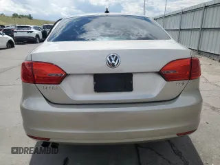 2013 Volkswagen Jetta TDI w/Premium/Nav с VIN 3VWLL7AJXDM200789, выставлен на аукционе Copart как лот 63700385 с пробегом 137 369 миль миль и Списание • Salvage title. История ставок и продаж доступна на DreamBid. Изображение 6.