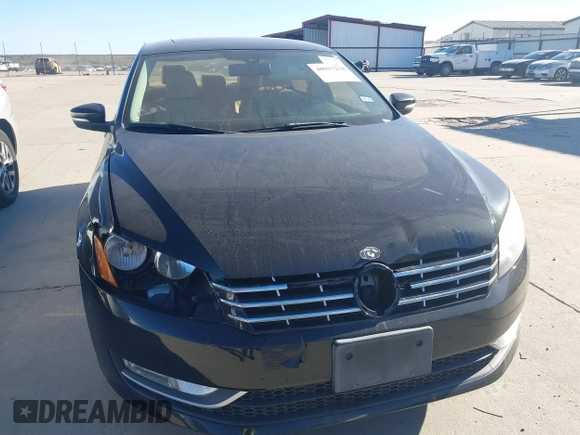 2014 Volkswagen Passat SEL Premium with VIN 1VWCS7A39EC080409, listed as a IAAI auction lot 40917278 with 140,783 mi miles. Bid and sale history available at carsss.com. Image 6.