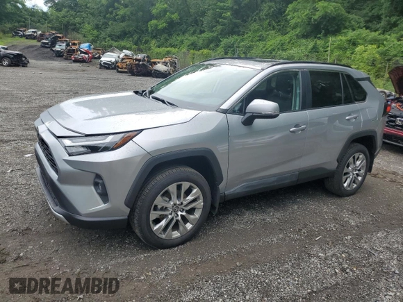 2025 Toyota RAV4 XLE Premium with VIN 2T3A1RFV6SC503413, listed as a Copart auction lot 62786075 with 831 mi miles and Salvage title. Bid and sale history available at DreamBid. Image 1.