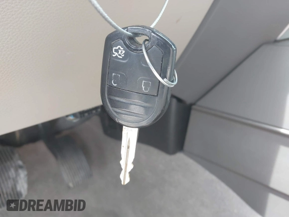 2013 Ford Expedition XLT with VIN 1FMJU1J51DEF56184, listed as a IAAI auction lot 42204678 with 164,355 mi miles and . Bid and sale history available at DreamBid. Image 11.