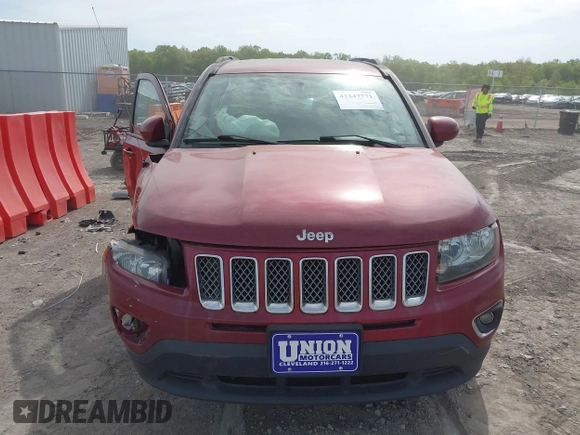 2017 Jeep Compass High Altitude with VIN 1C4NJDEB1HD154760, listed as a IAAI auction lot 42247771 with 201,429 mi miles and . Bid and sale history available at DreamBid. Image 12.