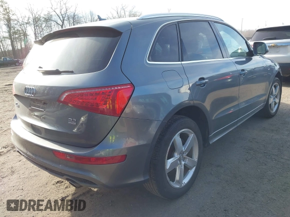 2012 Audi Q5 3.2L Premium Plus with VIN WA1DKAFP0CA022868, listed as a IAAI auction lot 41759336 with 139,088 mi miles. Bid and sale history available at carsss.com. Image 4.
