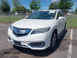 2017 Acura RDX Advance z VIN 5J8TB4H75HL010244, wystawiony jako IAAI lot #42303185 z przebiegiem 135 662 mil mil oraz . Historia ofert i sprzedaży dostępna na DreamBid. Obrazek 2.