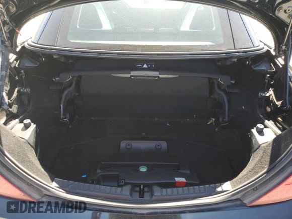2014 Mercedes-Benz SLK 250 z VIN WDDPK4HA1EF083011, wystawiony jako Copart lot #43931645 z przebiegiem 102 146 mil mil oraz Szkoda całkowita • Salvage title. Historia ofert i sprzedaży dostępna na DreamBid. Obrazek 10.