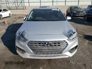 2018 Hyundai Accent SEL with VIN 3KPC24A34JE025886, listed as a Copart auction lot 77637424 with 98,212 mi miles and Salvage Title. Bid and sale history available at carsss.com. Image 5.