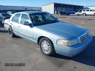 2007 Mercury Grand Marquis LS z VIN 2MEFM75V47X617097, wystawiony jako IAAI lot #41441069 z przebiegiem 235 504 mil mil oraz . Historia ofert i sprzedaży dostępna na DreamBid. Obrazek 1.