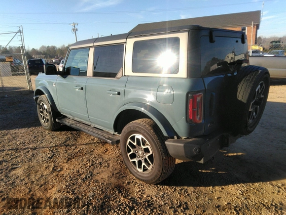 2021 Ford Bronco with VIN 1FMDE5BH0MLA80029, listed as a IAAI auction lot 41172502 with 32,080 mi miles. Bid and sale history available at carsss.com. Image 3.