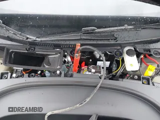 2024 Tesla Model 3 z VIN 5YJ3E1EAXRF860931, wystawiony jako IAAI lot #41760589 z przebiegiem 12 273 mil mil oraz . Historia ofert i sprzedaży dostępna na DreamBid. Obrazek 10.