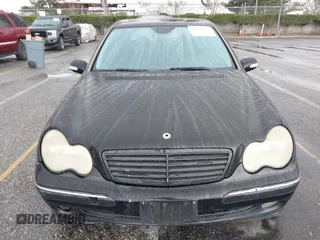 2004 Mercedes-Benz C 230 Kompressor with VIN WDBRF40J74F544454, listed as a IAAI auction lot 41567152 with 193,033 mi miles and . Bid and sale history available at DreamBid. Image 12.