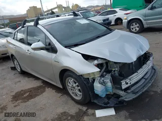 2019 Toyota Prius L Eco with VIN JTDKARFUXK3085578, listed as a IAAI auction lot 41073531 with 104,445 mi miles. Bid and sale history available at carsss.com. Image 1.