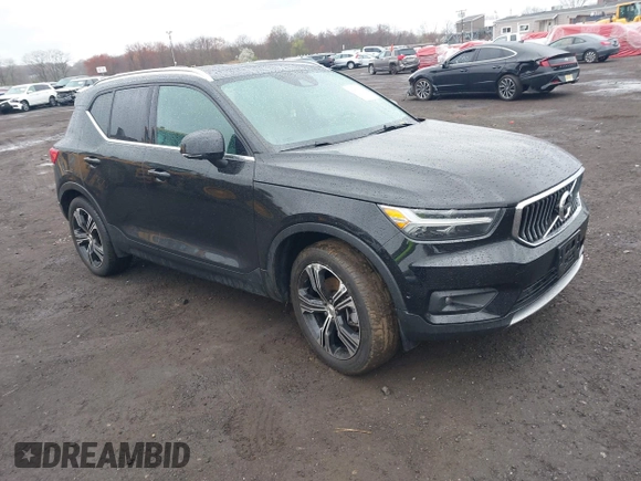 2021 Volvo XC40 Inscription with VIN YV4162UL2M2457905, listed as a IAAI auction lot 42017891 with 48,424 mi miles and . Bid and sale history available at DreamBid. Image 1.