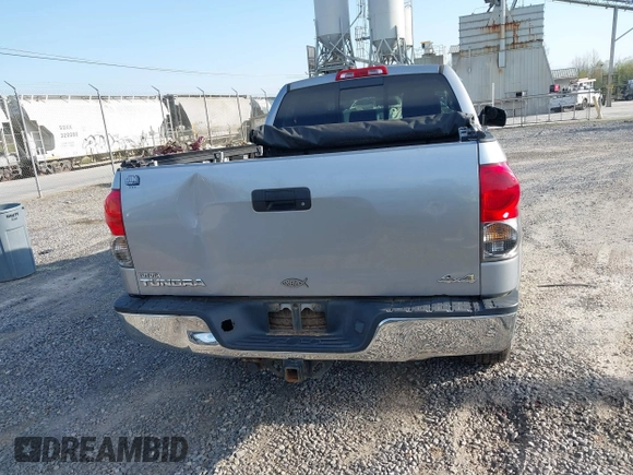 2008 Toyota Tundra 4WD Truck with VIN 5TFBV54148X073823, listed as a IAAI auction lot 42017595 with 33,107 mi miles. Bid and sale history available at carsss.com. Image 16.