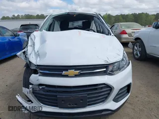 2020 Chevrolet Trax LS with VIN KL7CJNSB2LB065279, listed as a IAAI auction lot 41920404 with 53,608 mi miles. Bid and sale history available at carsss.com. Image 12.