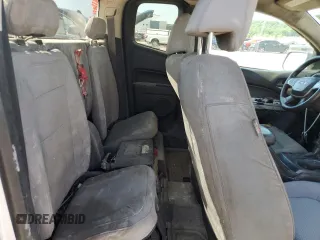 2015 Chevrolet Colorado 4WD WT с VIN 1GCHTAEA4F1185013, выставлен на аукционе Copart как лот 61458415 с пробегом 108 084 миль миль и Чистый • Clean title. История ставок и продаж доступна на DreamBid. Изображение 10.