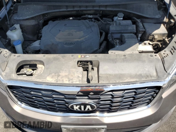2019 Kia Sorento LX with VIN 5XYPG4A54KG443292, listed as a Copart auction lot 64502715 with 141,287 mi miles and Clean title. Bid and sale history available at DreamBid. Image 12.