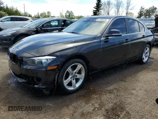 2015 BMW 3 Series 328i xDrive z VIN WBA3B5G52FNS14695, wystawiony jako Copart lot #57450595 z przebiegiem 109 574 mil mil oraz Czysty tytuł • Clean title. Historia ofert i sprzedaży dostępna na DreamBid. Obrazek 1.
