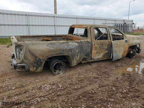 2022 Chevrolet Silverado 3500HD LT with VIN 1GC4YTEY2NF157463, listed as a Copart auction lot 65605204 with 0 mi miles and Salvage Title. Bid and sale history available at carsss.com. Image 3.