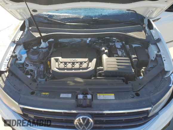 2024 Volkswagen Tiguan SE R-Line Black with VIN 3VVCB7AX1RM001262, listed as a Copart auction lot 80100514 with 13,225 mi miles and Salvage title. Bid and sale history available at DreamBid. Image 12.