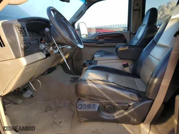 2005 Ford Excursion Eddie Bauer with VIN 1FMNU45S85ED44578, listed as a Copart auction lot 72197634 with 324,039 mi miles and Clean Title. Bid and sale history available at carsss.com. Image 7.