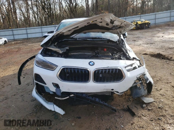 2022 BMW X2 sDrive28i with VIN WBXYH9C05N5T67775, listed as a Copart auction lot 44045505 with 34,100 mi miles and Salvage Title. Bid and sale history available at carsss.com. Image 5.