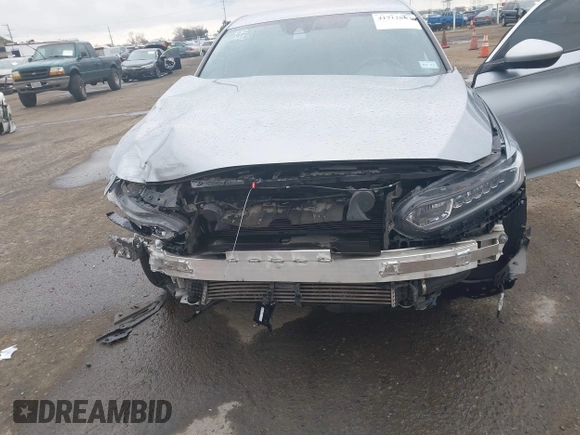 2019 Honda Accord Sport with VIN 1HGCV1F38KA030061, listed as a IAAI auction lot 41712893 with Not Provided miles and . Bid and sale history available at carsss.com. Image 6.