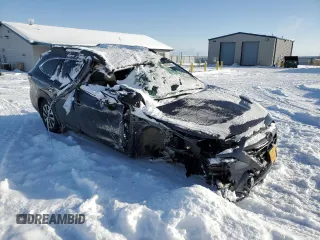 2025 Subaru Outback Premium z VIN 4S4BTAFC6S3193324, wystawiony jako Copart lot #45035655 z przebiegiem 1 107 mil mil oraz Szkoda całkowita • Salvage title. Historia ofert i sprzedaży dostępna na DreamBid. Obrazek 4.