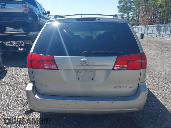 2005 Toyota Sienna CE with VIN 5TDZA23C65S372579, listed as a IAAI auction lot 41934465 with 211,470 mi miles. Bid and sale history available at carsss.com. Image 16.