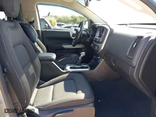 2022 Chevrolet Colorado 2WD LT with VIN 1GCGSCEA6N1299202, listed as a IAAI auction lot 41634986 with 39,762 mi miles. Bid and sale history available at carsss.com. Image 5.