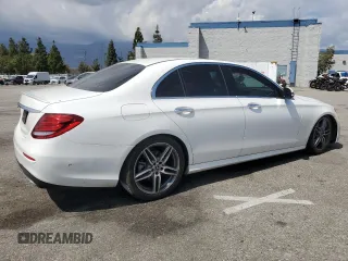 2019 Mercedes-Benz E 300 with VIN WDDZF4JB4KA568736, listed as a Copart auction lot 51931225 with 76,692 mi miles and Salvage title. Bid and sale history available at DreamBid. Image 3.