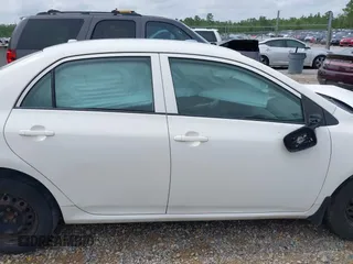 2010 Toyota Corolla z VIN JTDBU4EE7A9109478, wystawiony jako IAAI lot #42358869 z przebiegiem 106 095 mil mil oraz . Historia ofert i sprzedaży dostępna na DreamBid. Obrazek 13.