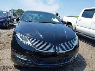 2013 Lincoln MKZ with VIN 3LN6L2G96DR804578, listed as a IAAI auction lot 41992666 with 270,057 mi miles. Bid and sale history available at carsss.com. Image 13.