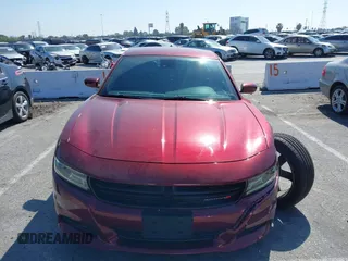 2018 Dodge Charger SXT Plus with VIN 2C3CDXHG2JH247372, listed as a IAAI auction lot 41988312 with 33,204 mi miles and . Bid and sale history available at carsss.com. Image 12.