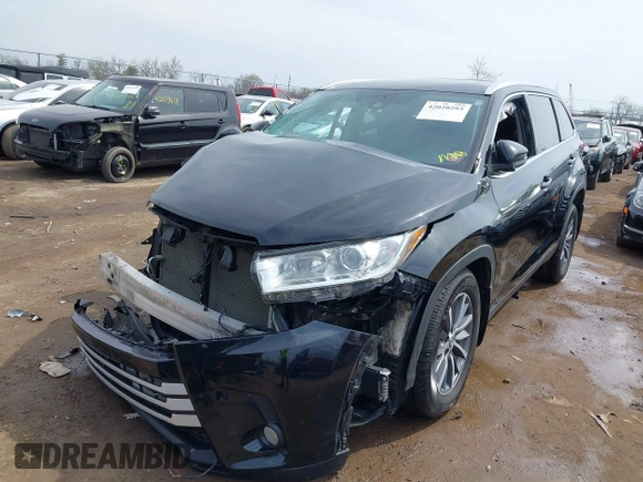 2019 Toyota Highlander SE with VIN 5TDJZRFH6KS716980, listed as a IAAI auction lot 42020293 with Not provided miles and . Bid and sale history available at DreamBid. Image 17.