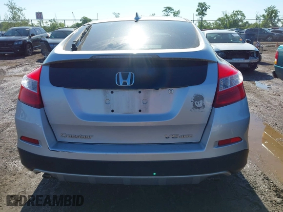 2013 Honda Crosstour EX-L z VIN 5J6TF2H56DL002499, wystawiony jako IAAI lot #42349382 z przebiegiem 174 542 mil mil oraz . Historia ofert i sprzedaży dostępna na DreamBid. Obrazek 16.