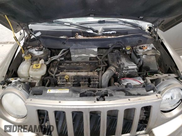 2008 Jeep Compass Sport with VIN 1J8FT47078D665893, listed as a Copart auction lot 44558255 with 138,490 mi miles and Salvage Title. Bid and sale history available at carsss.com. Image 12.