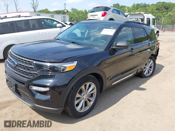 2023 Ford Explorer XLT with VIN 1FMSK8DH2PGA54527, listed as a IAAI auction lot 42463206 with 26,420 mi miles and . Bid and sale history available at DreamBid. Image 17.