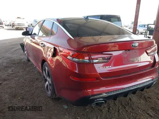 2019 Kia Optima LX with VIN 5XXGT4L31KG310064, listed as a IAAI auction lot 41703047 with 177,590 mi miles. Bid and sale history available at carsss.com. Image 3.