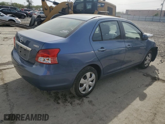 2009 Toyota Yaris z VIN JTDBT903394052663, wystawiony jako Copart lot #54700835 z przebiegiem 110 459 mil mil oraz Szkody całkowita. Historia ofert i sprzedaży dostępna na DreamBid. Obrazek 3.