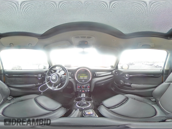 2016 MINI Hardtop S with VIN WMWXP7C54G3B33492, listed as a Copart auction lot 57098895 with 83,994 mi miles and Salvage title. Bid and sale history available at DreamBid. Image 16.