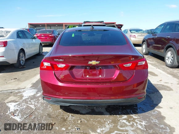 2016 Chevrolet Malibu LS z VIN 1G1ZB5ST0GF220793, wystawiony jako IAAI lot #41813458 z przebiegiem 83 315 mil mil oraz . Historia ofert i sprzedaży dostępna na DreamBid. Obrazek 17.