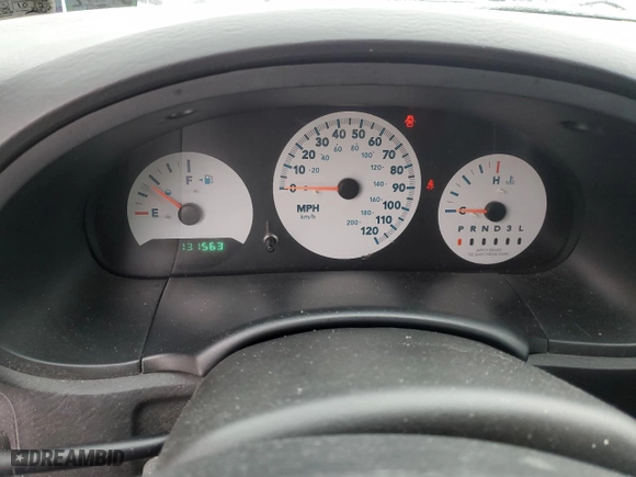 2005 Chrysler Town & Country with VIN 1C4GP45R15B177547, listed as a Copart auction lot 41411555 with 131,563 mi miles and Salvage Title. Bid and sale history available at carsss.com. Image 9.