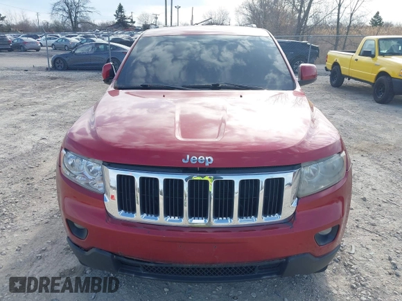 2011 Jeep Grand Cherokee Laredo with VIN 1J4RR4GG6BC527897, listed as a IAAI auction lot 42032975 with 148,875 mi miles. Bid and sale history available at carsss.com. Image 13.