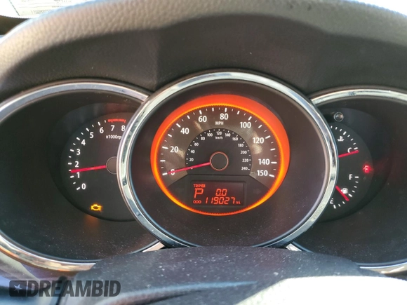 2013 Kia Sorento SX z VIN 5XYKWDA24DG385142, wystawiony jako Copart lot #75187514 z przebiegiem 119 027 mil mil oraz Szkoda całkowita • Salvage title. Historia ofert i sprzedaży dostępna na DreamBid. Obrazek 9.