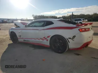 2016 Chevrolet Camaro 2LT z VIN 1G1FD1RS3G0138191, wystawiony jako Copart lot #53129775 z przebiegiem 92 770 mil mil oraz Nie do naprawy. Historia ofert i sprzedaży dostępna na DreamBid. Obrazek 2.
