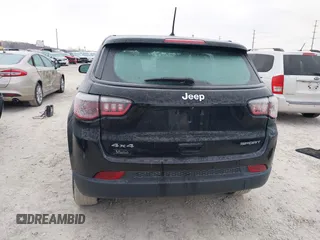 2017 Jeep Compass Sport with VIN 3C4NJDAB3HT628675, listed as a IAAI auction lot 40987530 with 92,254 mi miles and . Bid and sale history available at DreamBid. Image 17.