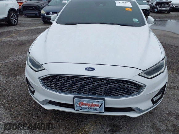 2019 Ford Fusion Titanium with VIN 3FA6P0D9XKR186685, listed as a IAAI auction lot 39181239 with Not provided miles and . Bid and sale history available at DreamBid. Image 10.