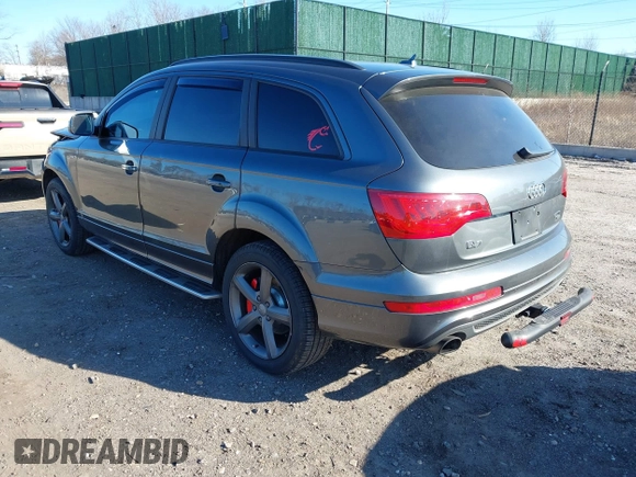 2015 Audi Q7 3.0T S line Prestige with VIN WA1DGAFE8FD015458, listed as a IAAI auction lot 41753940 with 62,233 mi miles. Bid and sale history available at carsss.com. Image 3.